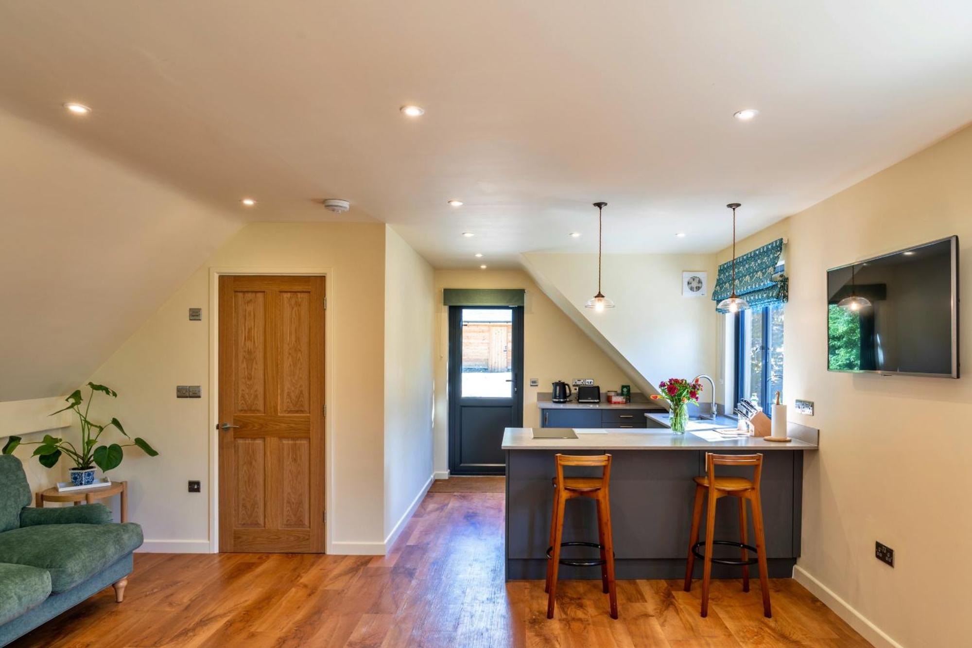 Апартаменты Finest Retreats - Dingles Farm Annexe East Down Экстерьер фото