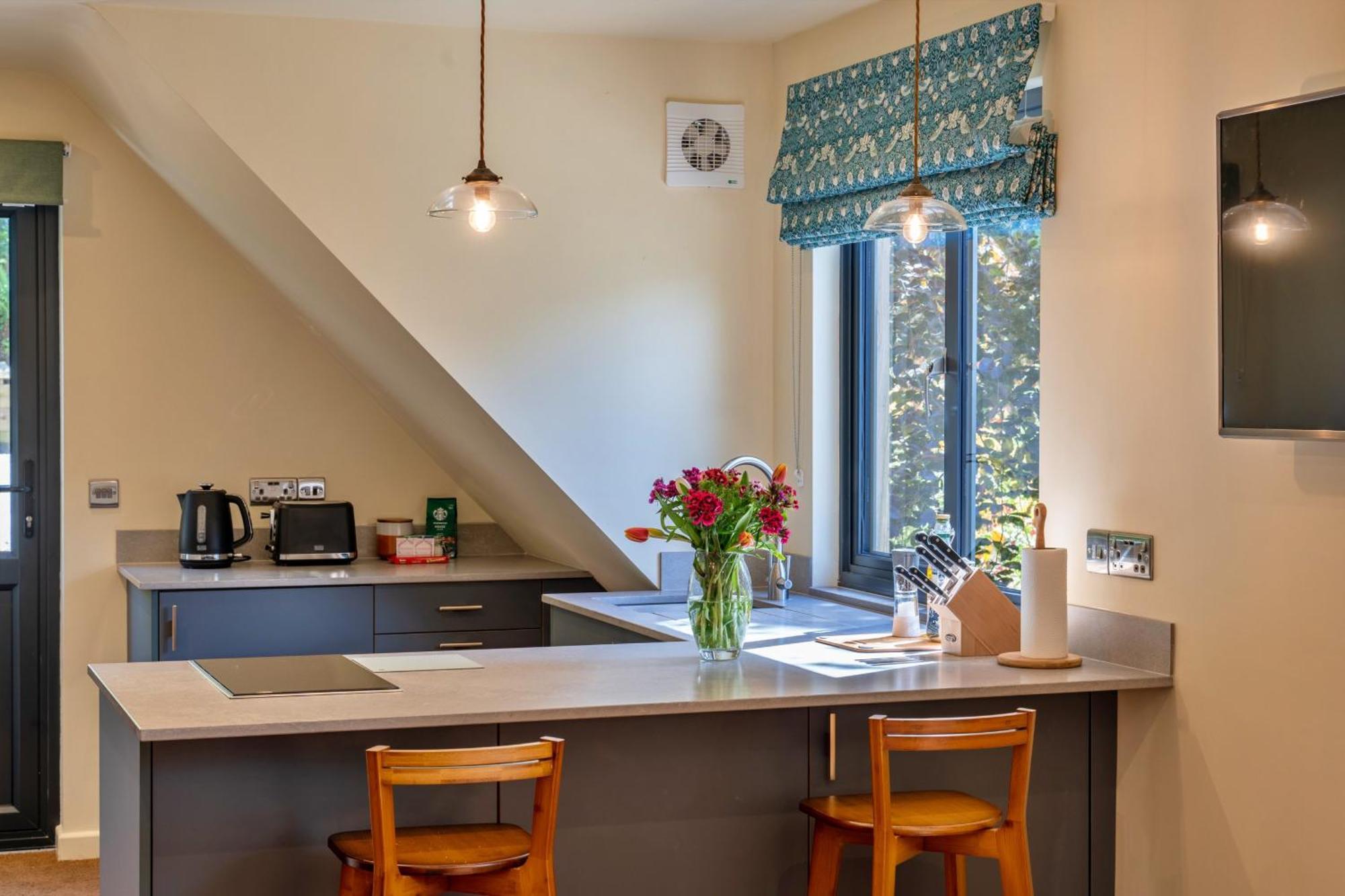 Апартаменты Finest Retreats - Dingles Farm Annexe East Down Экстерьер фото